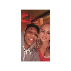 Meet your Posher, Robin